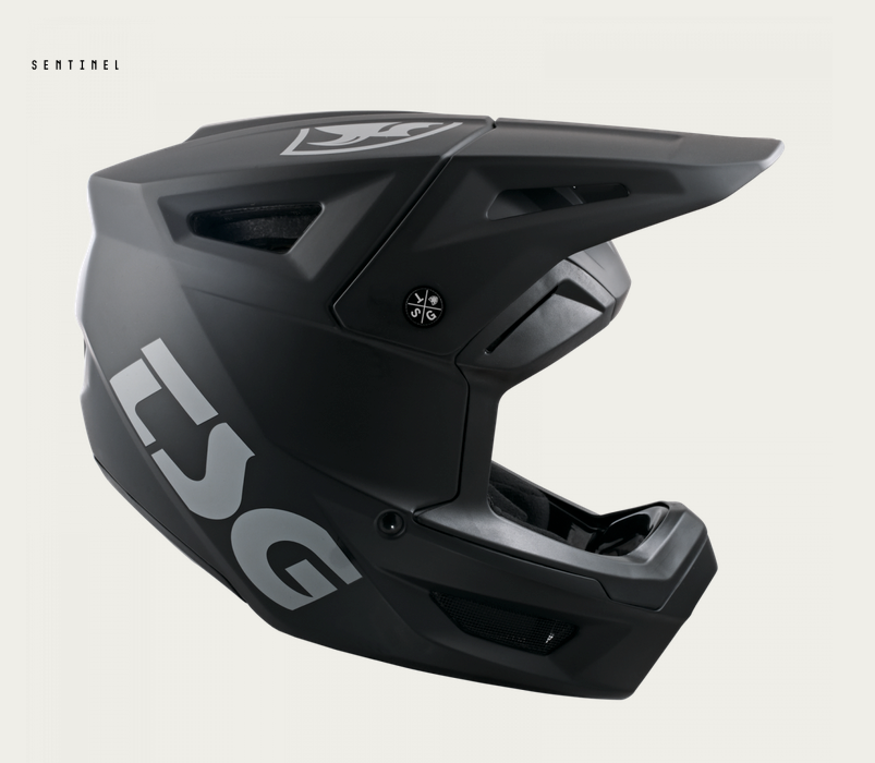 HELMET SENTINEL SOLID SATIN BLACK